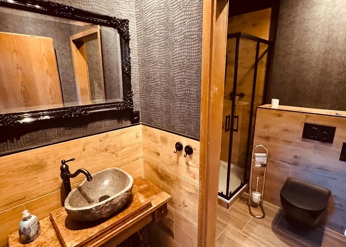 Steinplatz 아파트 *